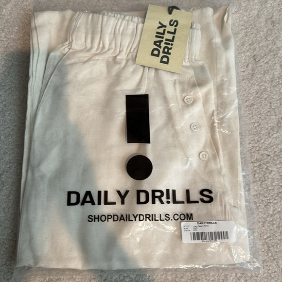 NWT Daily Drills Linen Resort Pants - Cream - XS/S - Picture 2 of 5